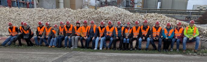 Teilnehmer der Fachexkursion des Bauern- und Winzervereins zu Südzucker nach Offstein beim Gruppenbild