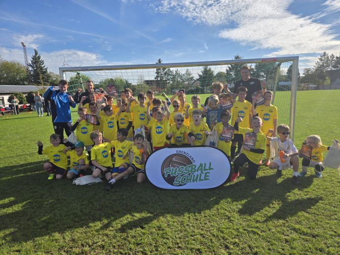Gruppenfoto der Fußballschule